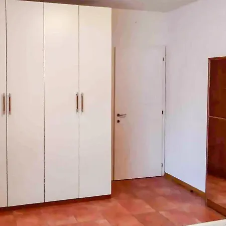 Appartamento Comodo [trento Centro] Il Duomo Bianco *
